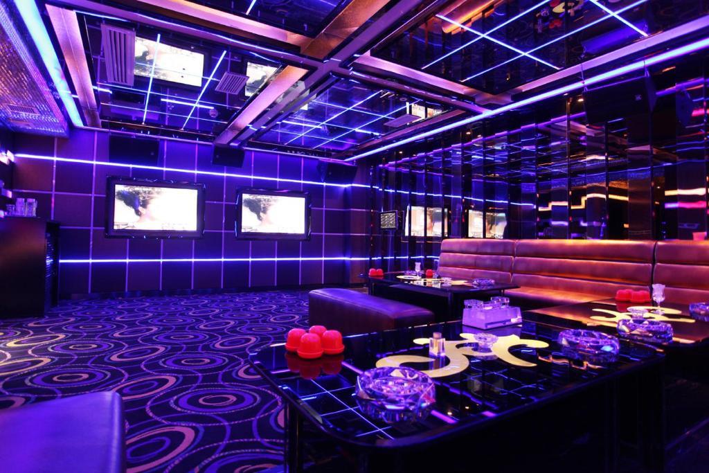Chengdu Liwan International Hotel Exteriör bild